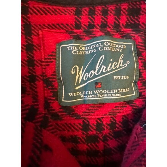 Vintage Woolrich Red & Black Plaid Flannel Button-Up Shirt XL - Picture 2 of 6